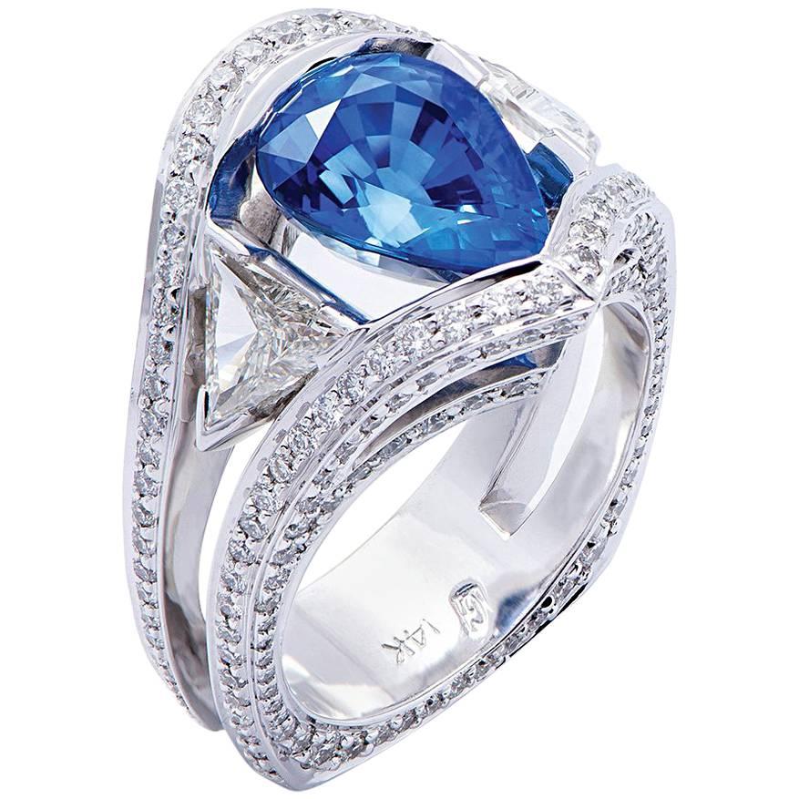 "Belle De Nuit" White Gold Ring with Blue Sapphire and Diamonds For Sale