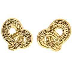 Small Gold Rope and Wire Overlap Earrings 7