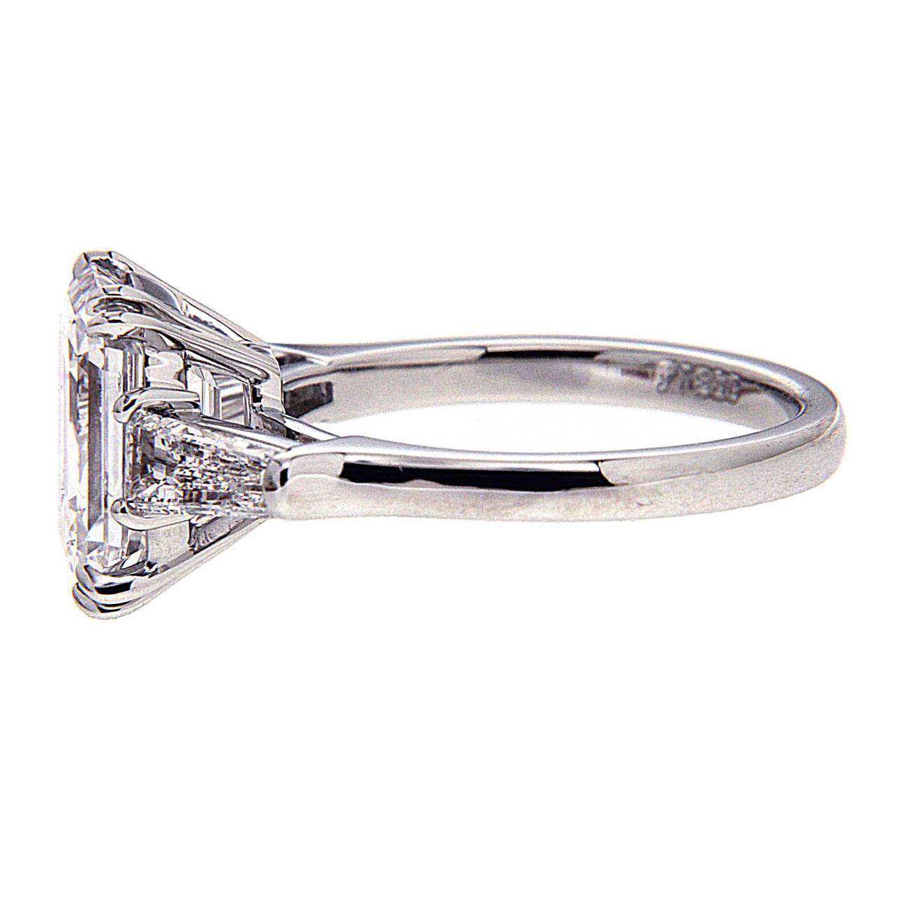 emerald cut platinum engagement rings
