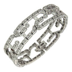 Geometric Diamond Gold Link Bracelet 6