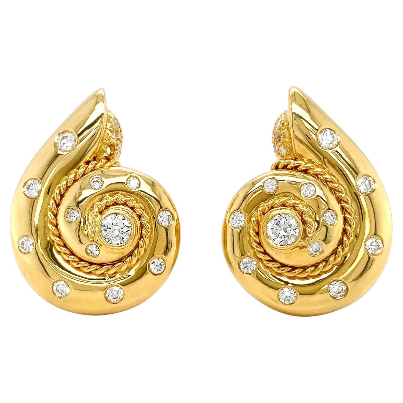 18K Yellow Gold Snail Diamond Earrings For Sale