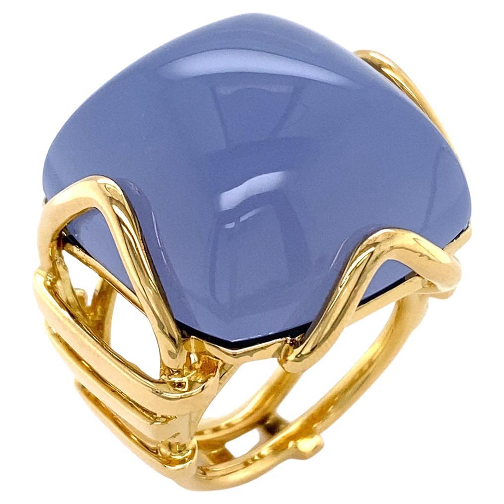 Cushion Cabochon Chalcedony 18K Yellow Gold Ring For Sale