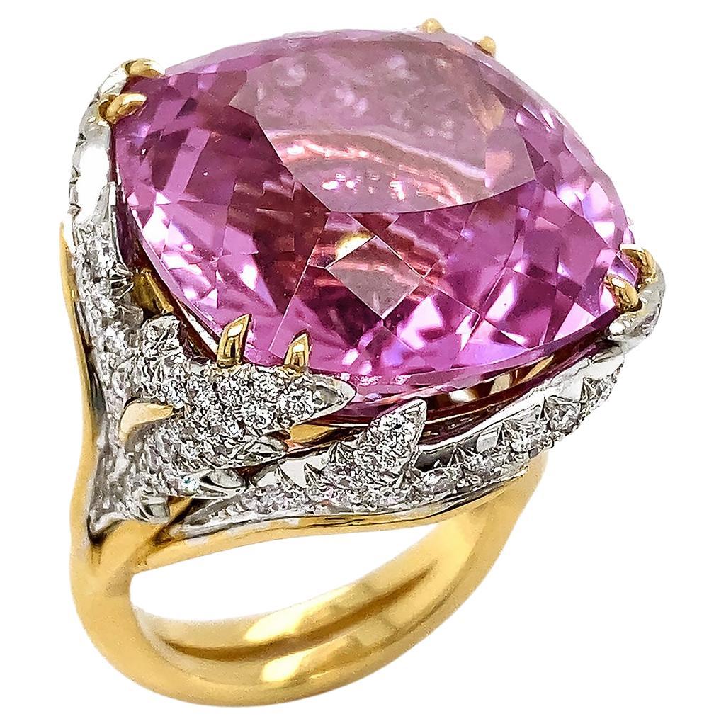 18K Yellow Gold Diamond Unheated Kunzite Ring For Sale