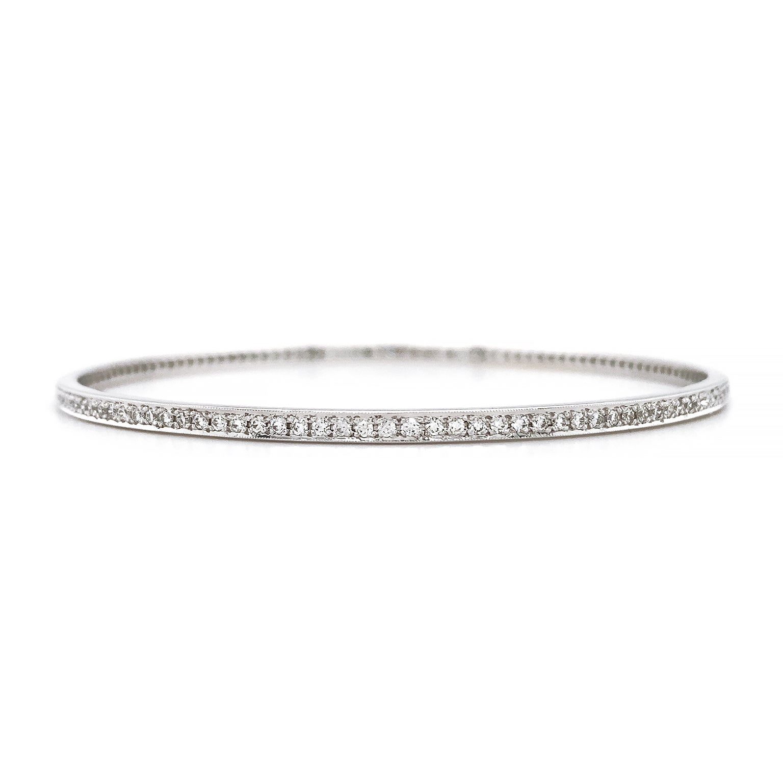 18K White Gold Pavé Diamond Bangle Bracelet For Sale