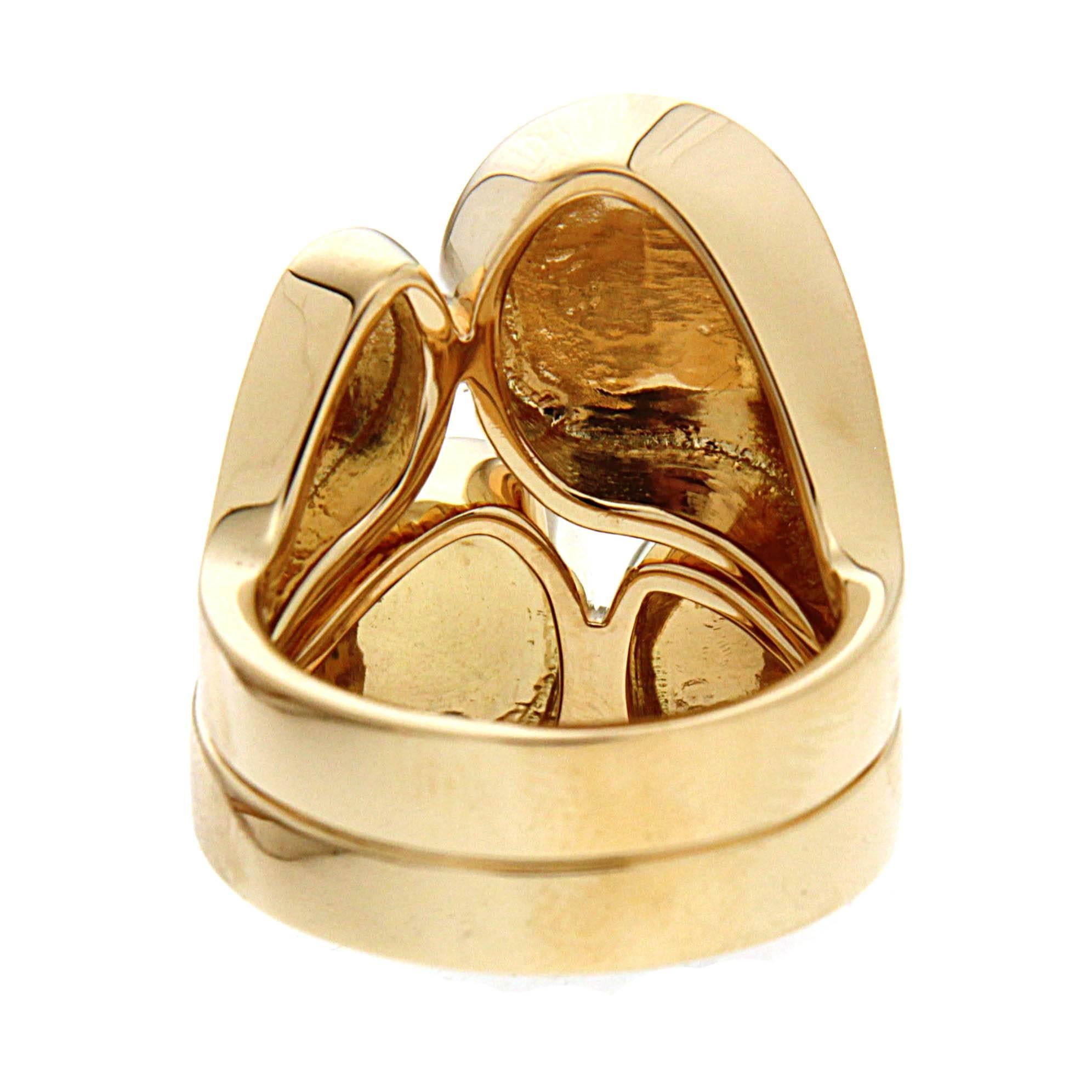 Asymmetric High Polish Yellow Gold Ring In New Condition In New York, NY
