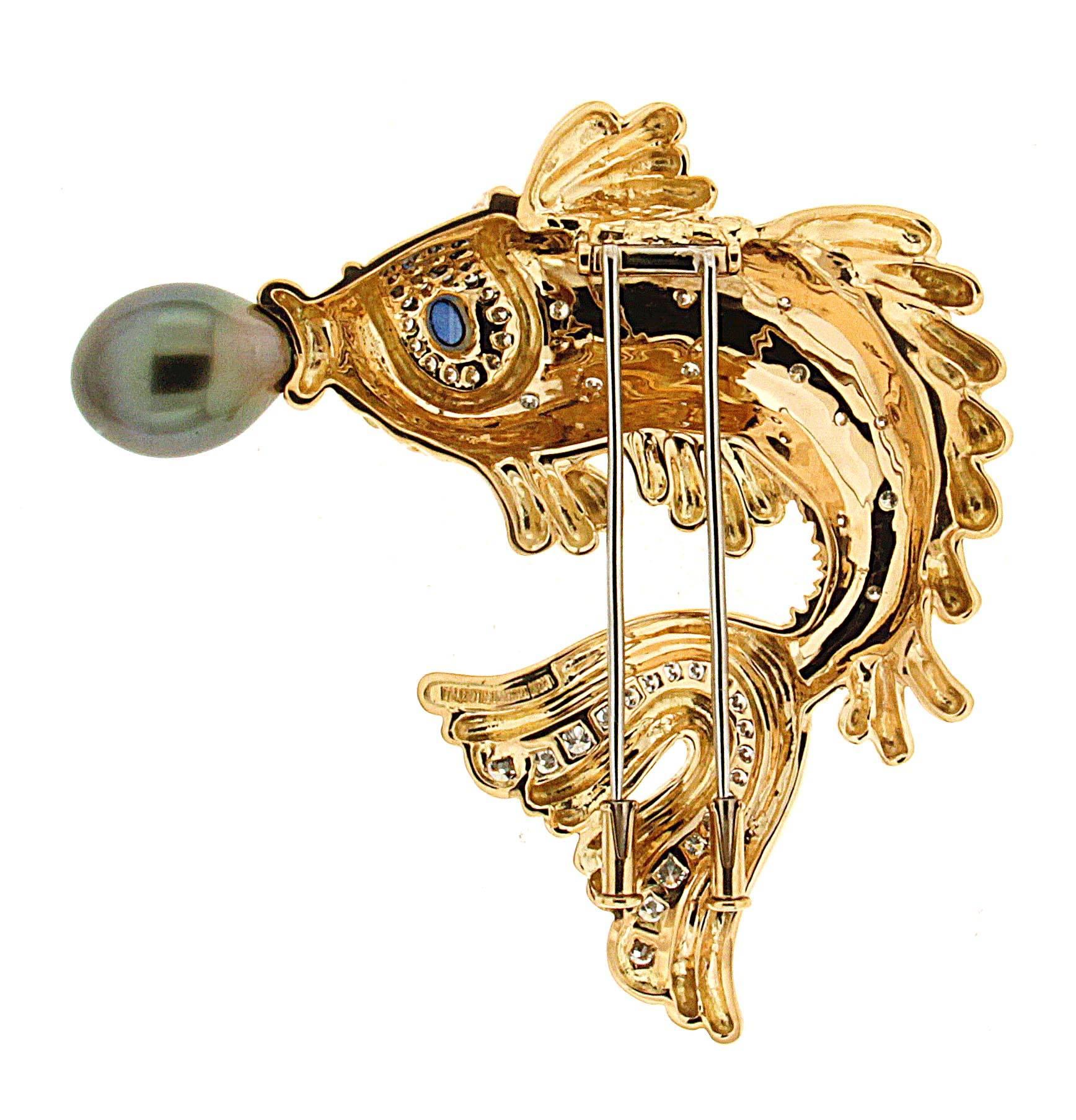 Valentin Magro Fish Brooch Pescado del Orient with Sapphire and Tahitian Pearl In New Condition In New York, NY
