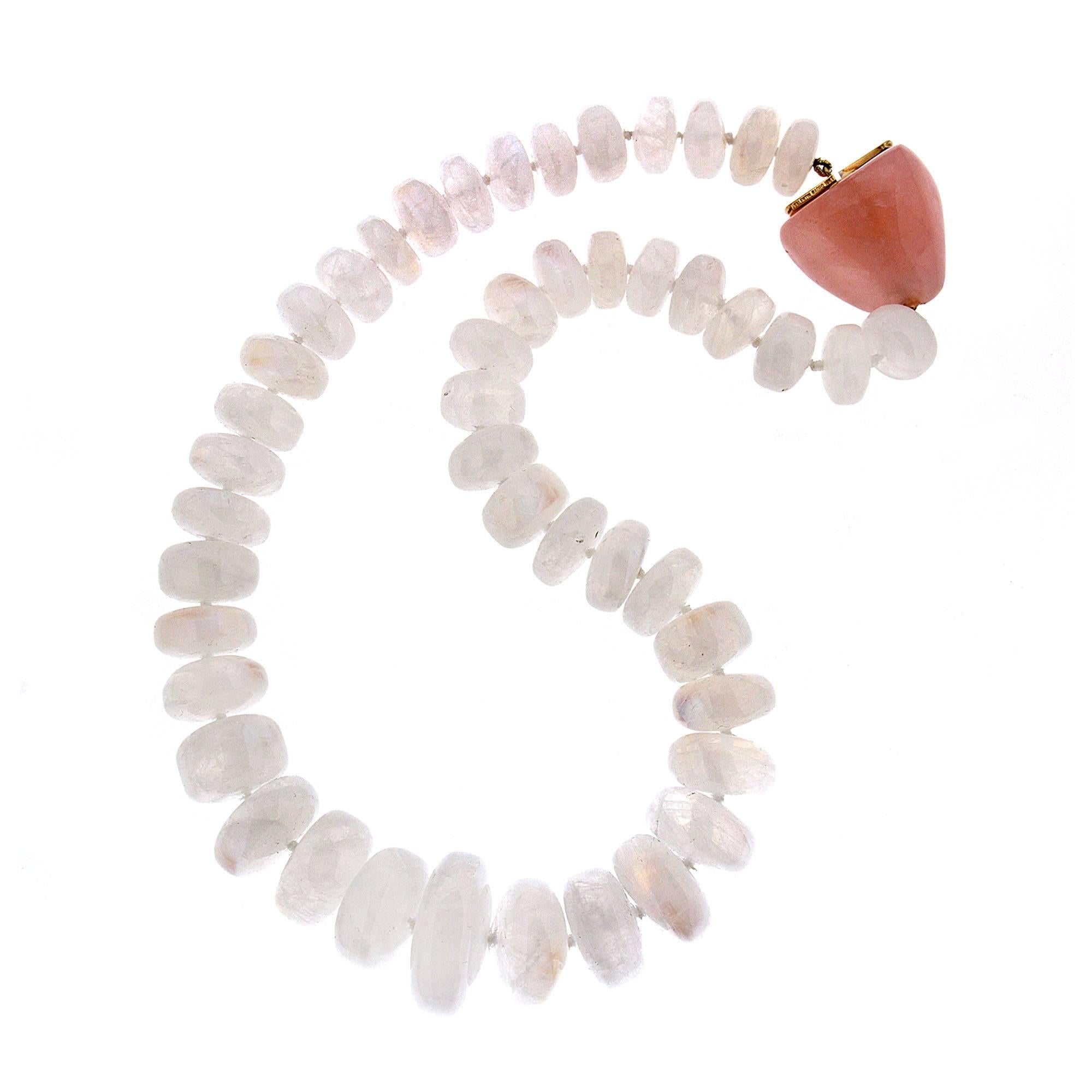 This lovely necklace features moonstone rondelles and large rose quartz clasp in 18kt yellow gold.