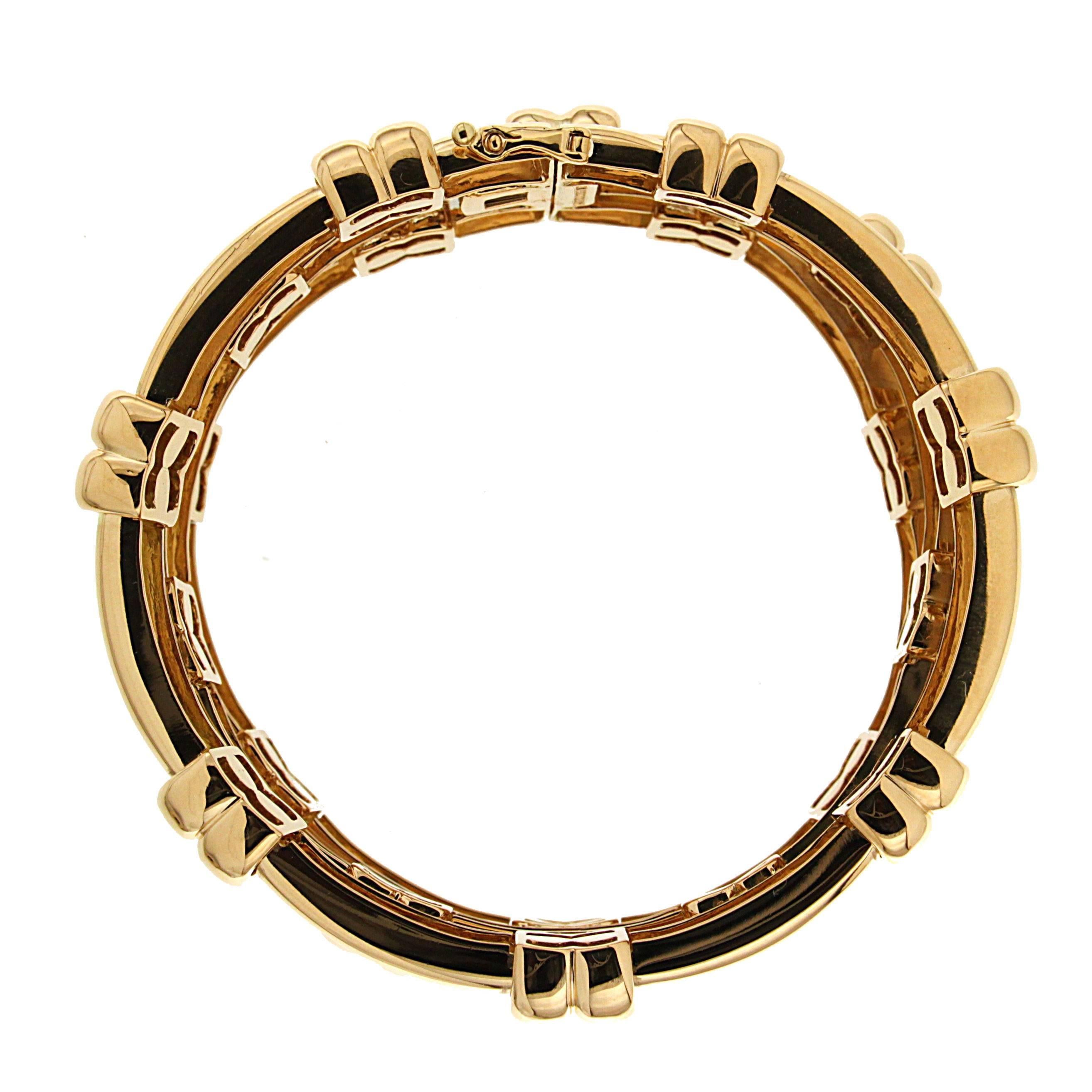 Valentin Magro Modern Design Triple Line Gold Bracelet In New Condition In New York, NY