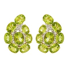 Valentin Magro Paisley Peridot and Diamond Small Earrings