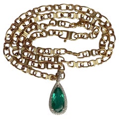 Collana con ciondolo a goccia di smeraldo lungo da 3,5 carati e diamanti a taglio brillante (ciondolo)