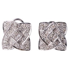 Orecchini Estate in oro bianco 14k con diamanti pavé da 0,50 ct a forma di nodo