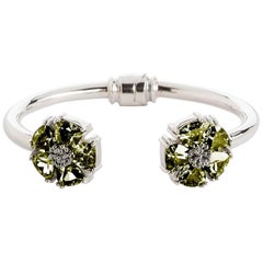 .925 Sterling Silver Olive Peridot M/L Blossom Stone Hinge Bracelet