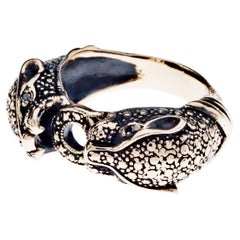 Antiker Jaguar-Ring mit schwarzem Diamant und Tierschmuck aus Bronze J Dauphin