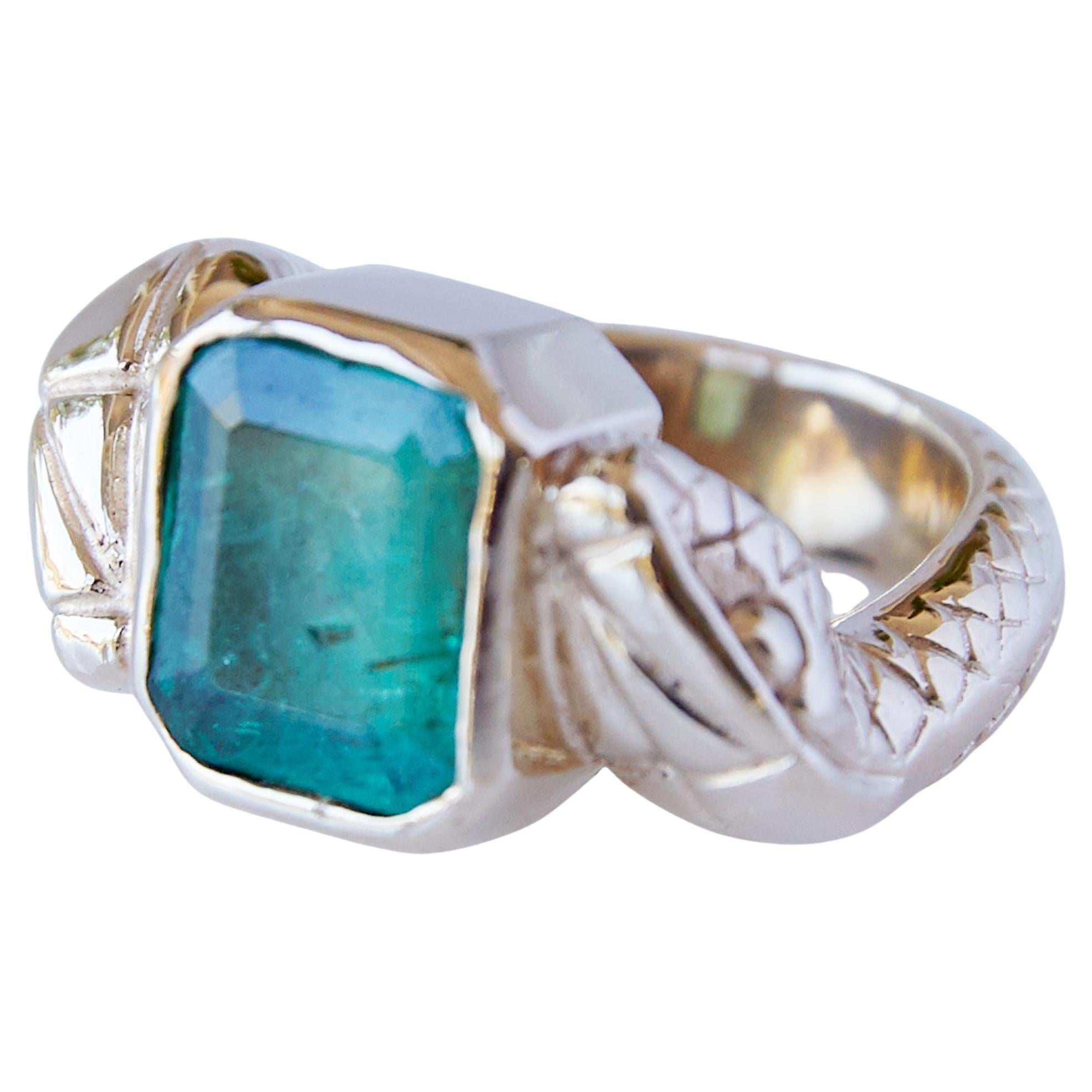 Emerald Snake Ring Gold