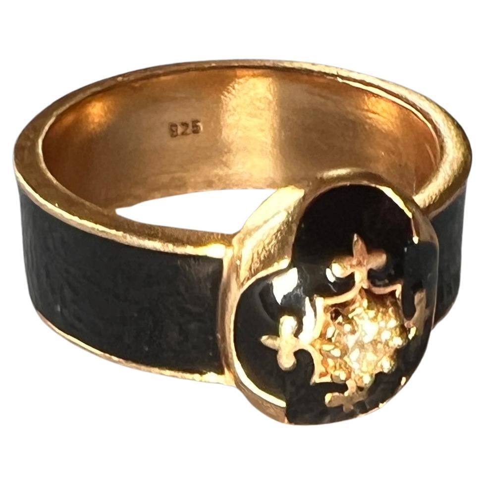 Anello Fleur-de-Lis Fascia di diamanti con smalto nero "PURE" in stile vittoriano