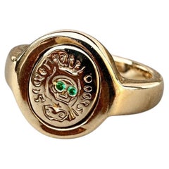 Emerald Eye Skull Signet Ring Gold Crest Memento Mori