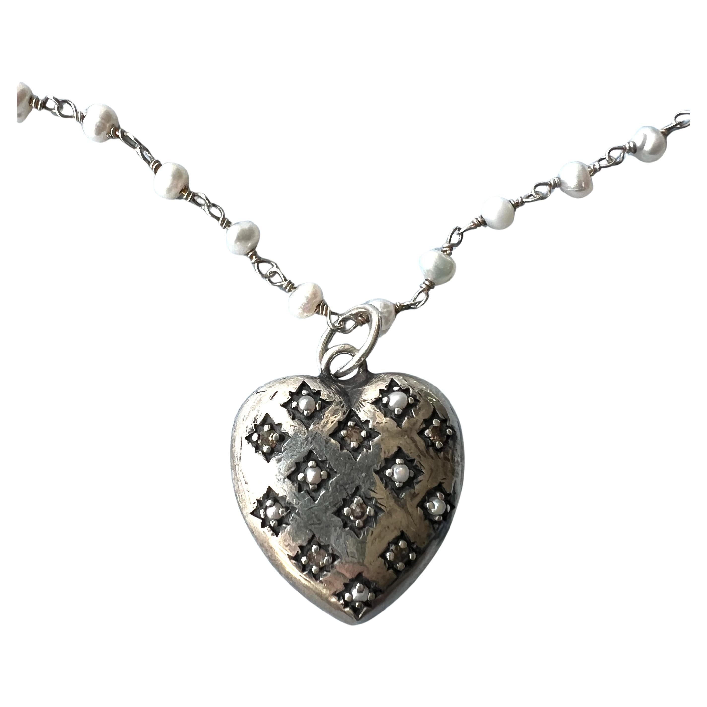 White Diamond Heart Pendant Necklace White Pearl Rosario