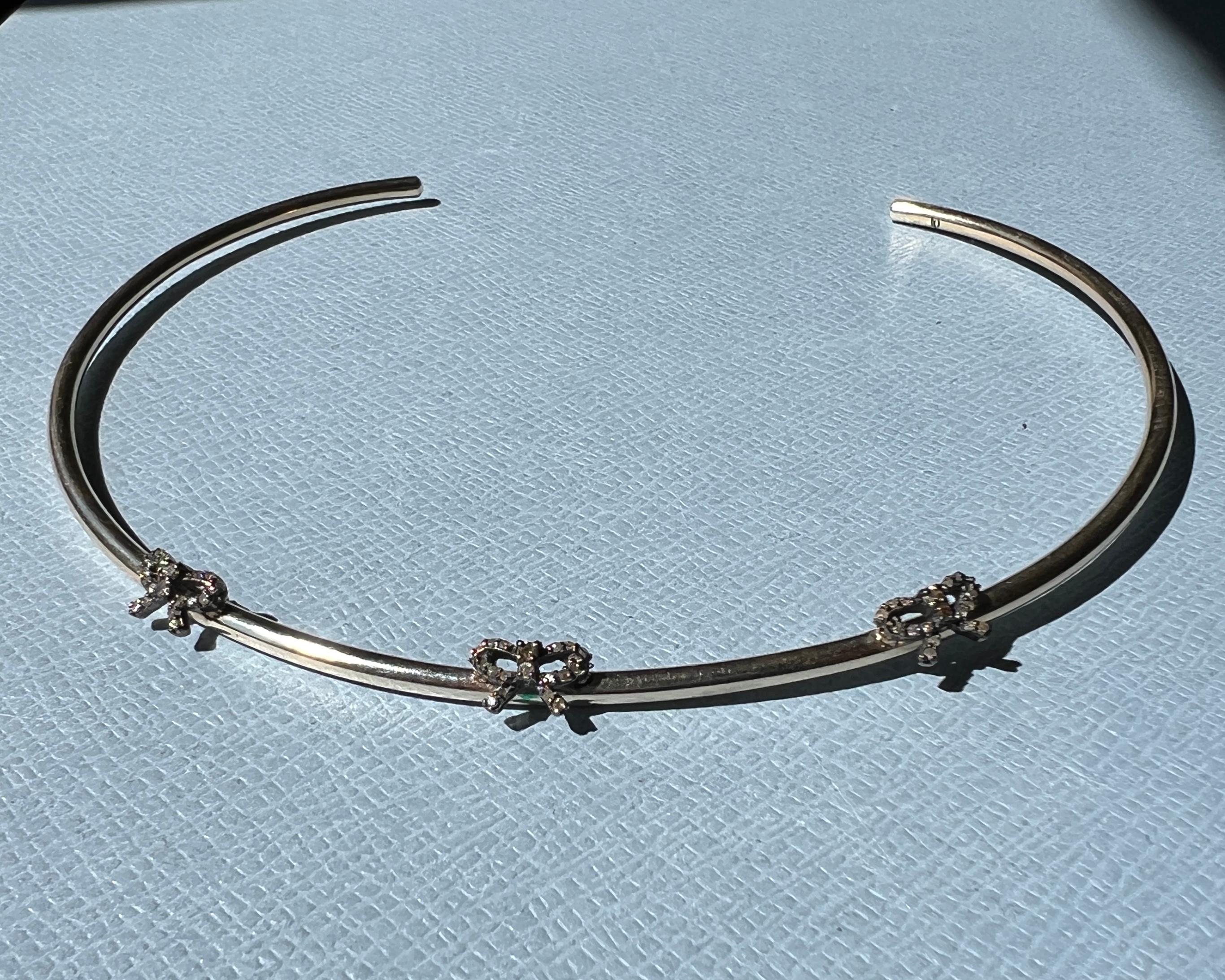 Vittoriano Collana con fiocco di diamanti in vendita