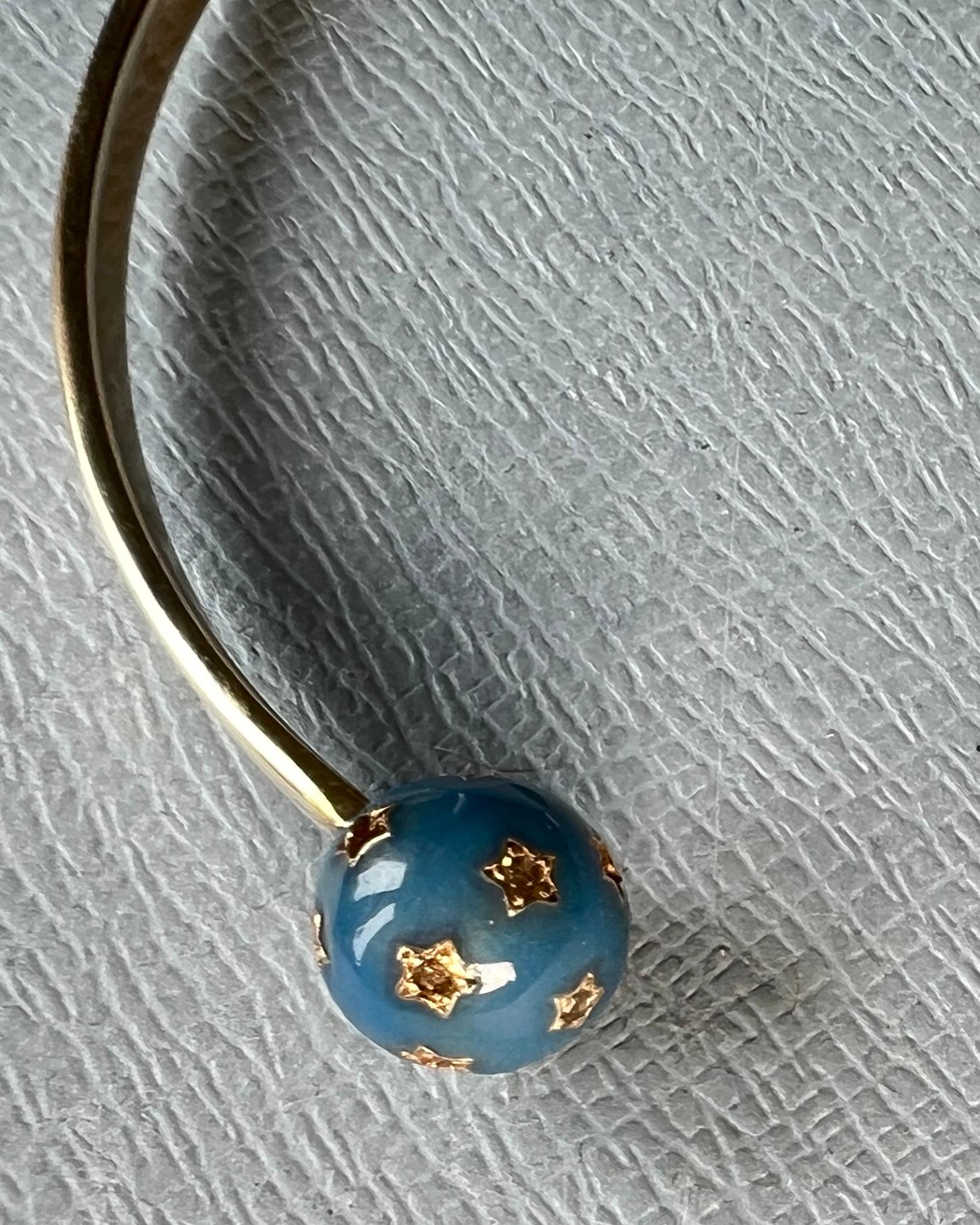 Girocollo di diamanti Vittoriano Smalto Blu Sfere di Stelle Diamanti Bianchi Neri in vendita 6