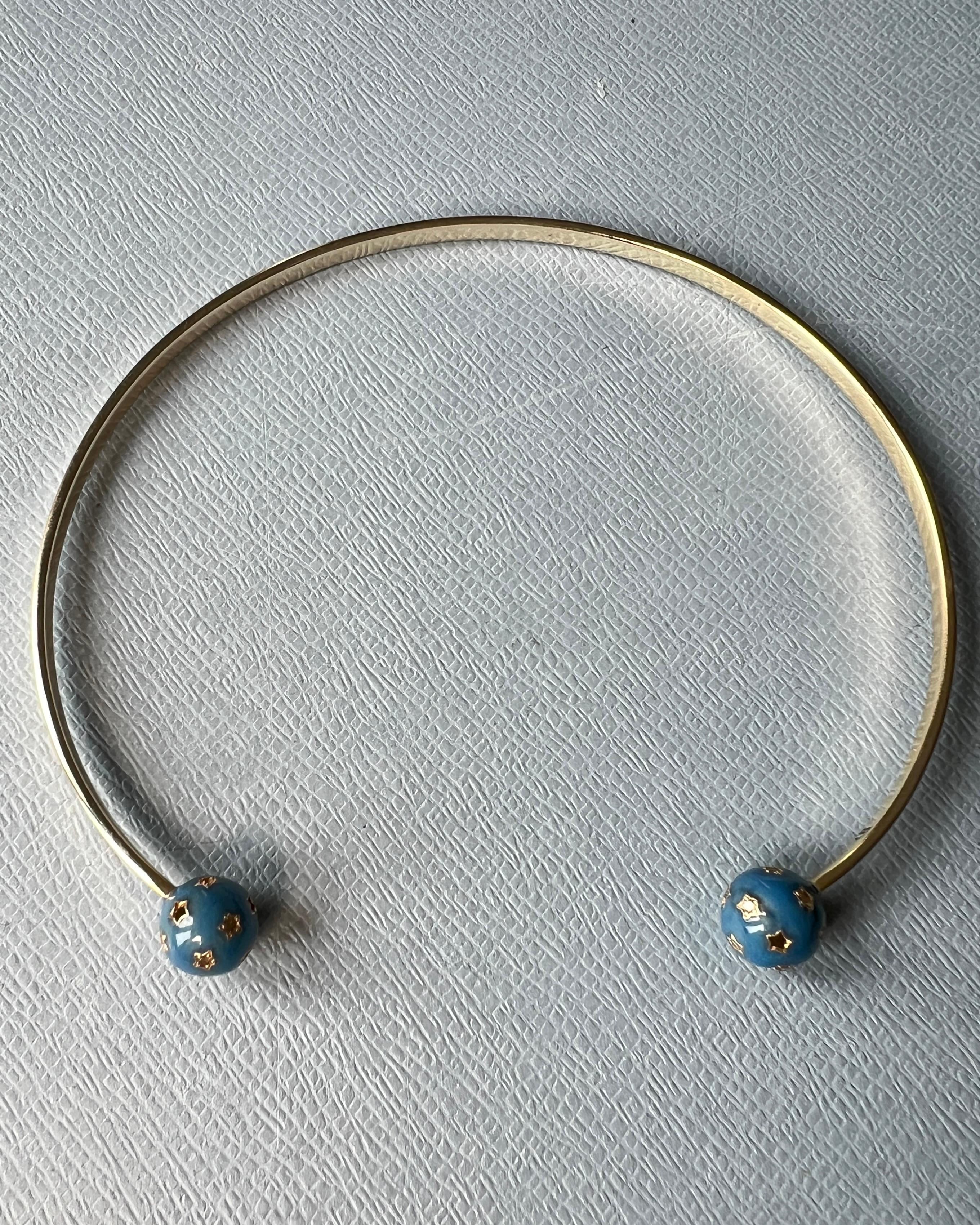Girocollo di diamanti Vittoriano Smalto Blu Sfere di Stelle Diamanti Bianchi Neri in vendita 3