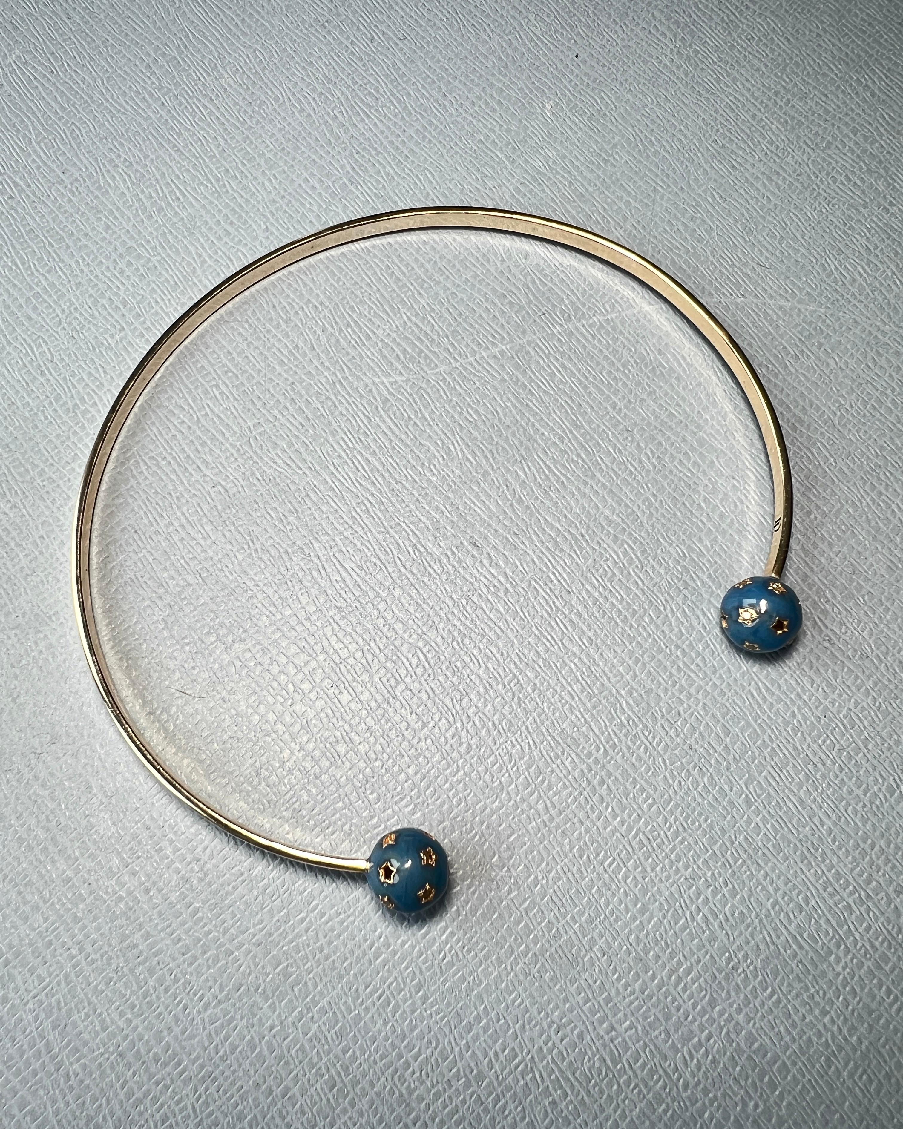 Girocollo di diamanti Vittoriano Smalto Blu Sfere di Stelle Diamanti Bianchi Neri in vendita 2