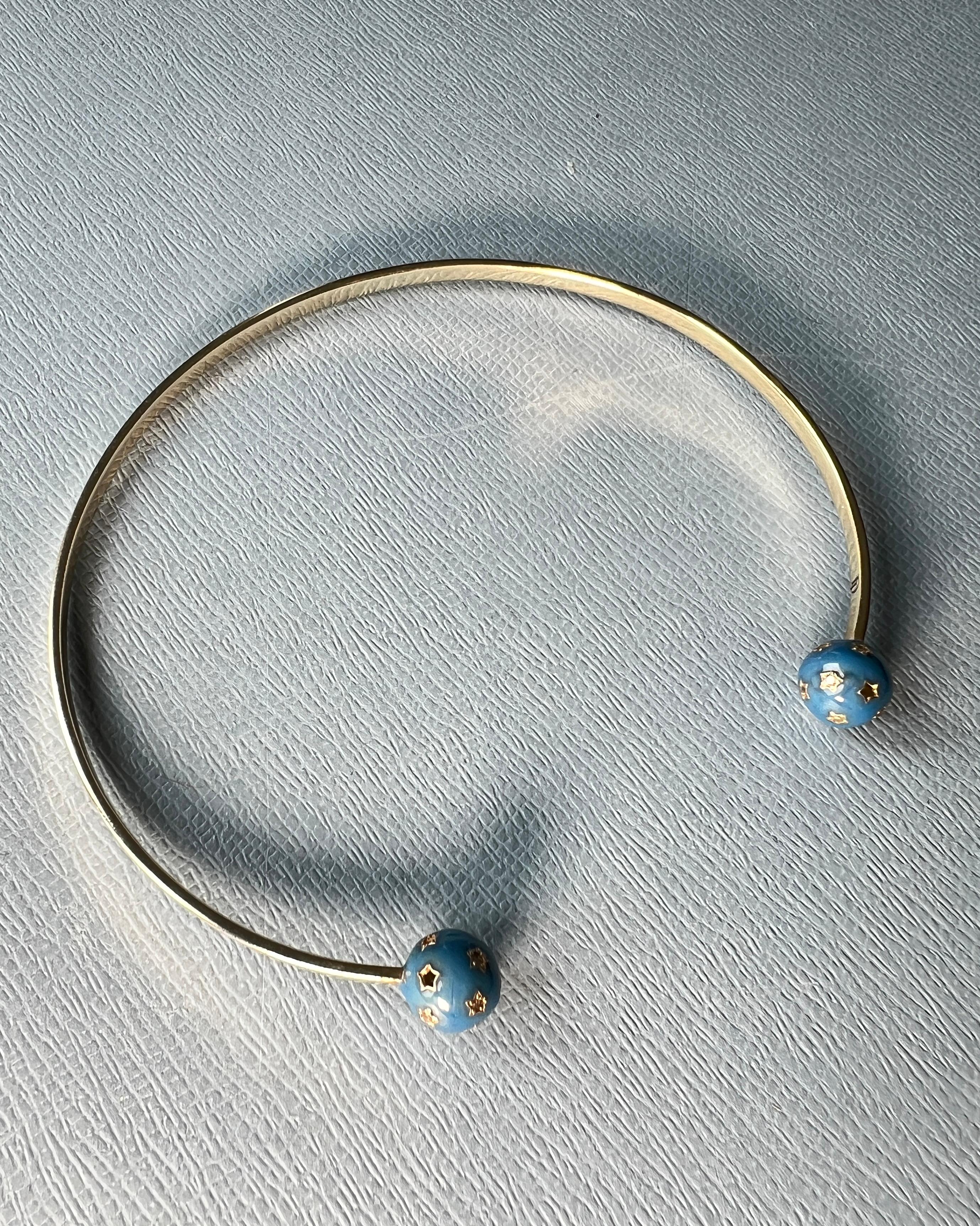 Taglio singolo Girocollo di diamanti Vittoriano Smalto Blu Sfere di Stelle Diamanti Bianchi Neri in vendita