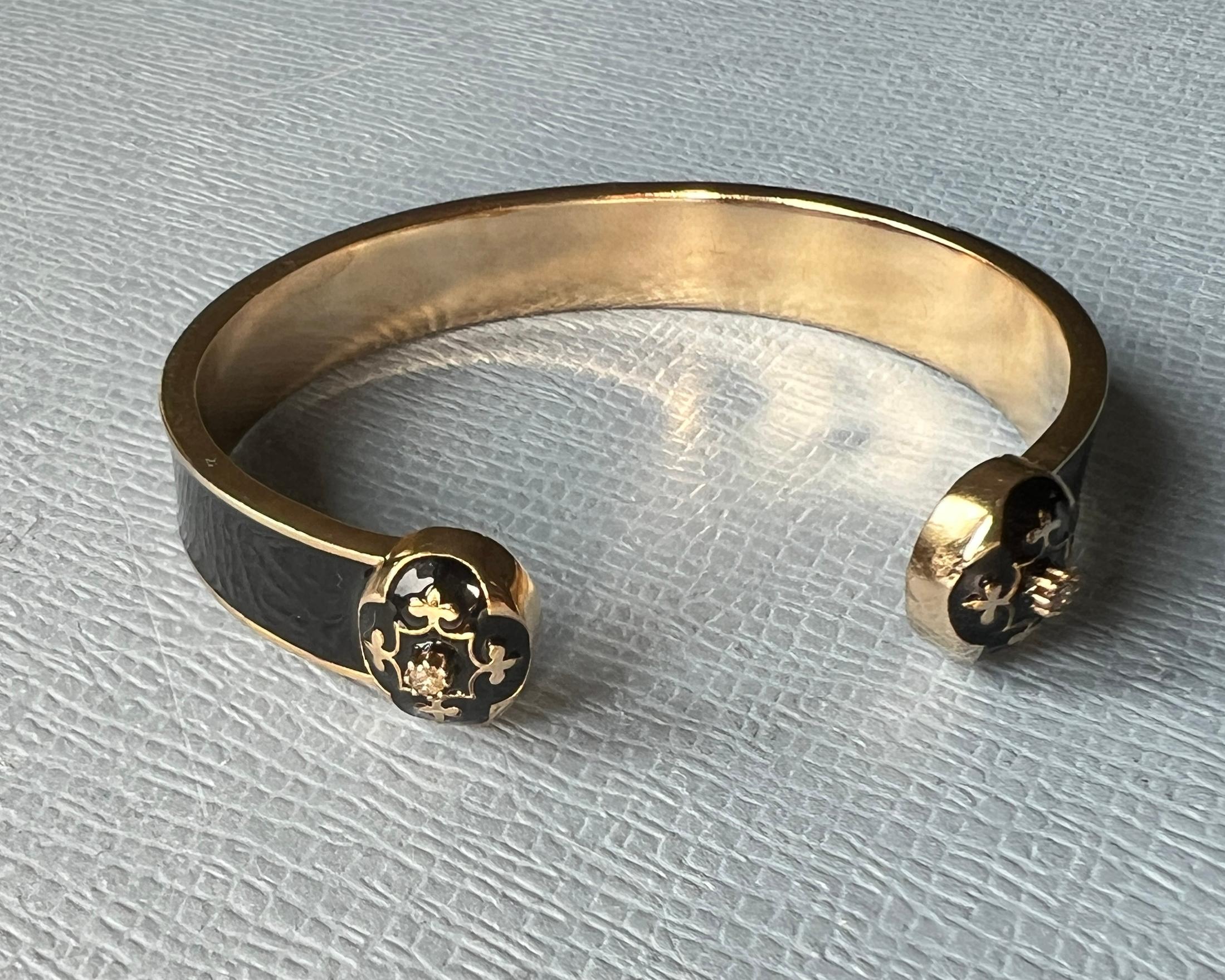 De las mujeres Pulsera de esmalte negro Flor de Lis de diamantes Infinite en venta
