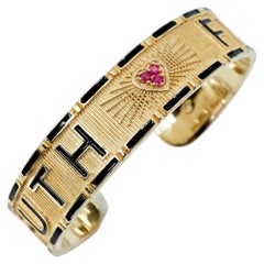 Herz-Armband mit Rubin, Diamant, schwarzem Emaille, „Truth Faith“, vergoldet, J DAUPHIN