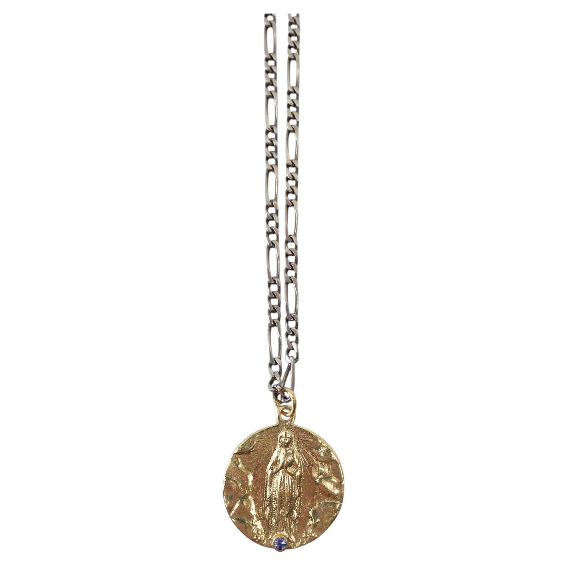 Collier de la Vierge Marie, médaille en or avec tanzanite, chaîne Figaro en argent, J Dauphin en vente