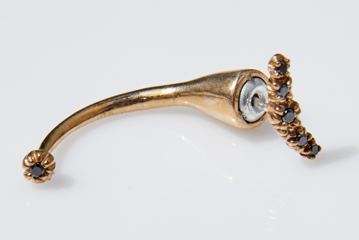 Gelbgold Ohrring durchbohrter schwarzer Diamant Weißer Diamant Einzeler Ohrring J Dauphin (Rundschliff) im Angebot