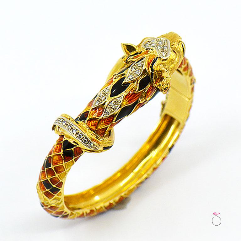 Women's or Men's Vintage Italian Tige Enamel Diamond Bangle Bracelet, 18 Karat Yellow Gold For Sale
