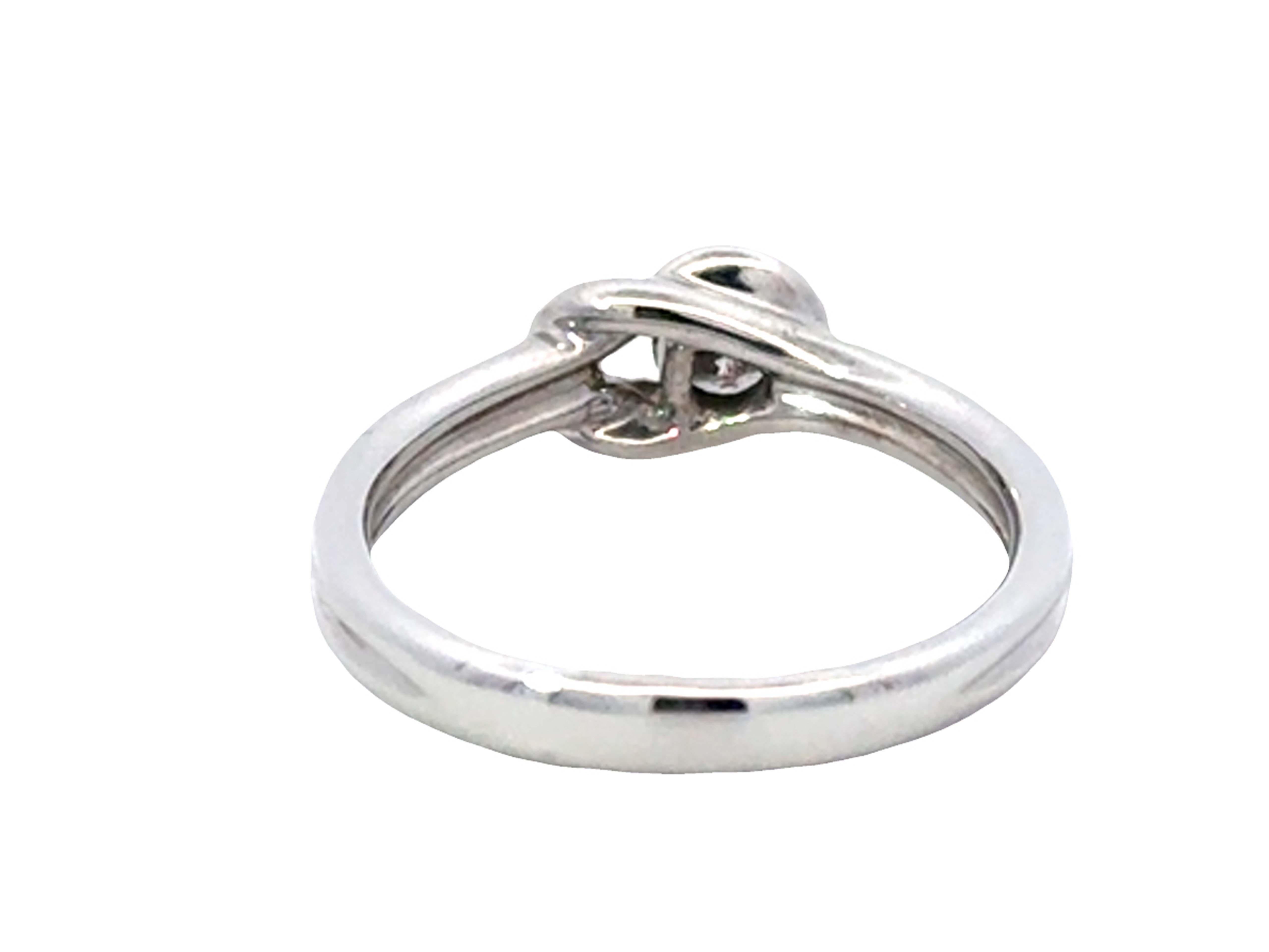 Anello a fascia con diamante taglio Brilliante rotondo da 0,25 carati, oro bianco 14 carati in vendita 1