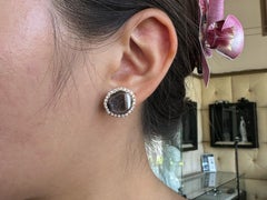 Kimberly Mcdonald Geode-Diamant-Ohrstecker aus 18-karätigem Gelbgold