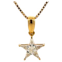 ~0.75 ct Diamond Star Necklace in 18k Yellow Gold