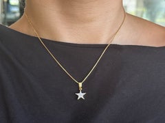~0.75 ct Diamond Star Necklace in 18k Yellow Gold