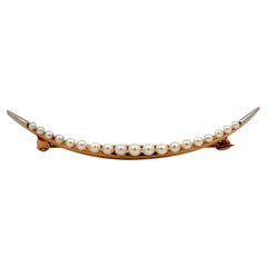 Vintage Single Strand Small Pearl Brooch 14k Yellow Gold