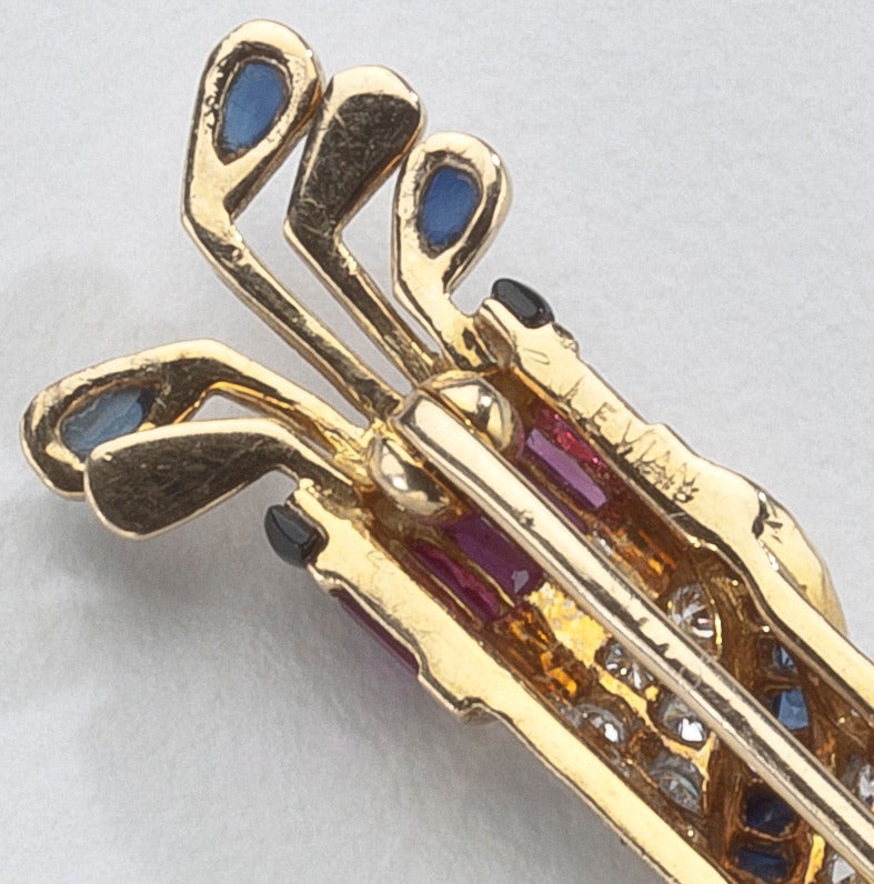 Onyx Ruby Sapphire Diamond Gold Golfbag Lapel Brooch In Excellent Condition In New York, NY