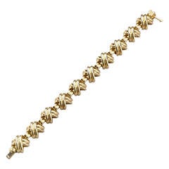 Tiffany & Co. Gold Kisses Bracelet