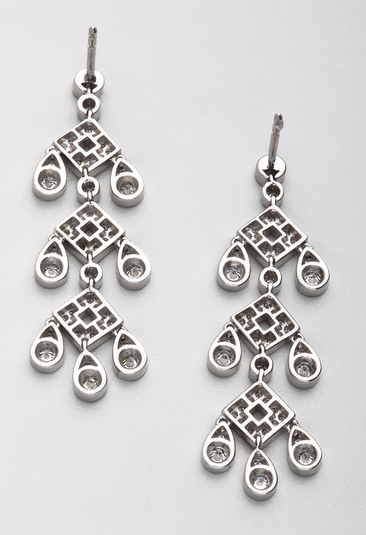 Modern 1990s Tiffany & Co. Diamond Platinum Pagoda Earrings  For Sale