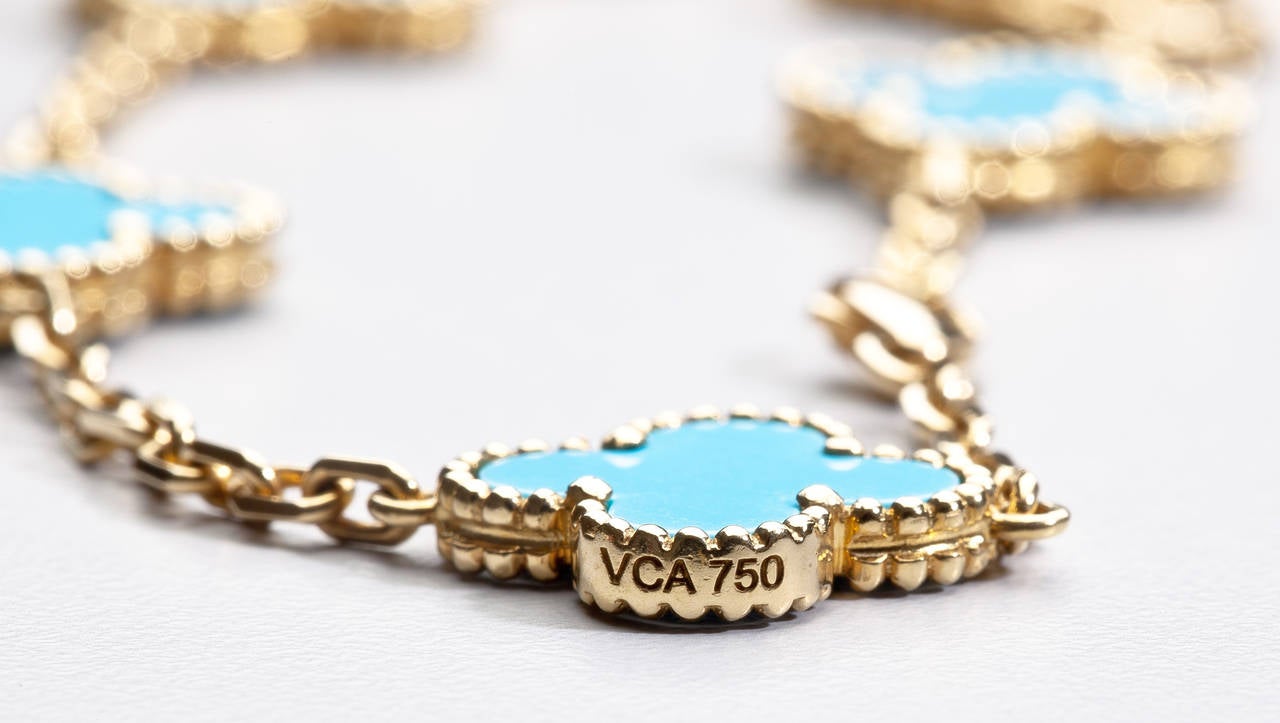 Van Cleef & Arpels Turquoise Gold Alhambra  Necklace In Excellent Condition In New York, NY