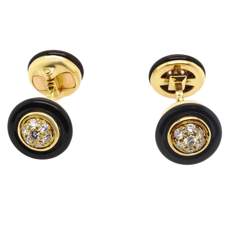 Van Cleef and Arpels Diamond Onyx 18 Karat Gold Cufflinks For Sale at  1stDibs | van cleef cufflinks, men's van cleef, what is vca gold