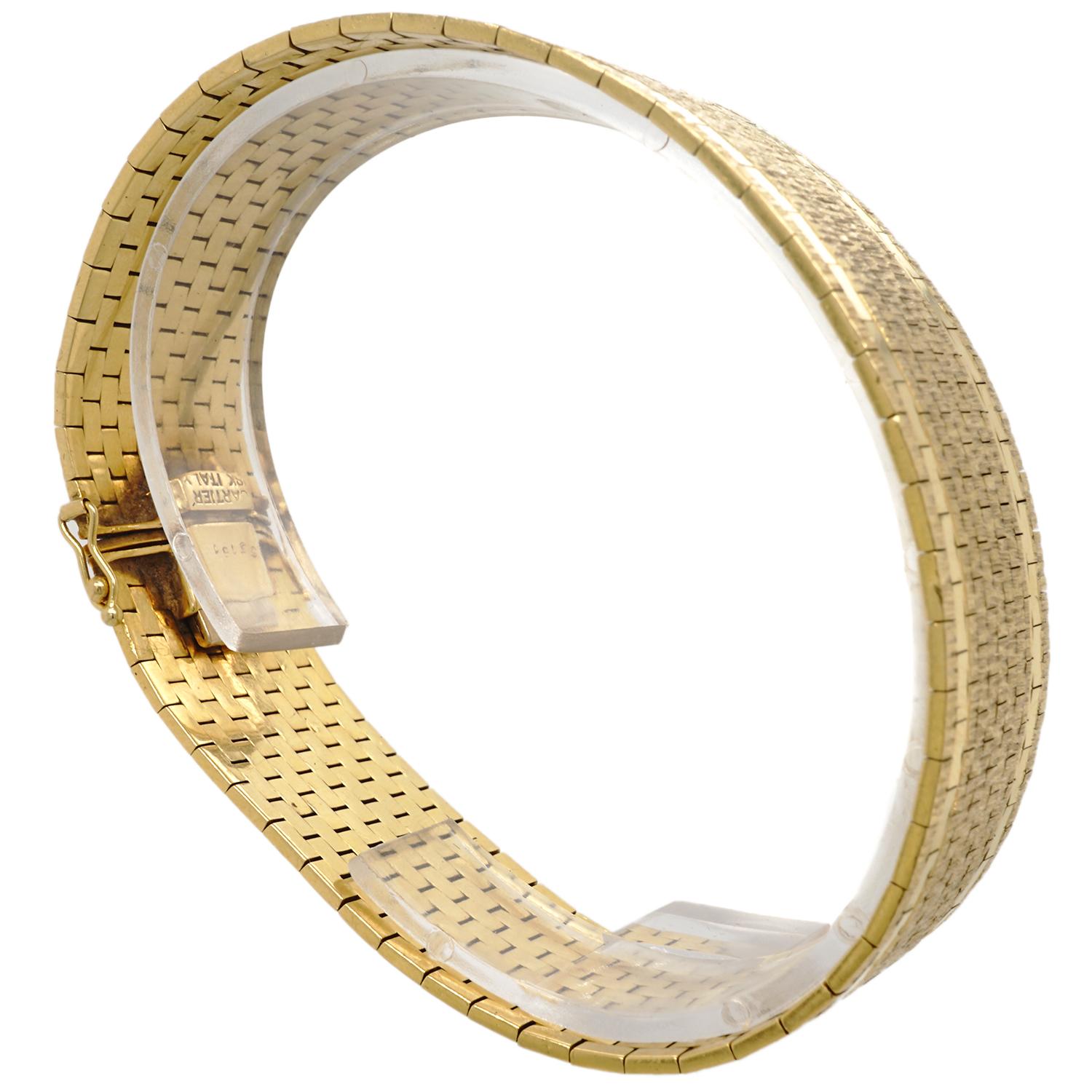 Cartier bracelet crafted in 18 karat yellow gold measuring L  7 3/4