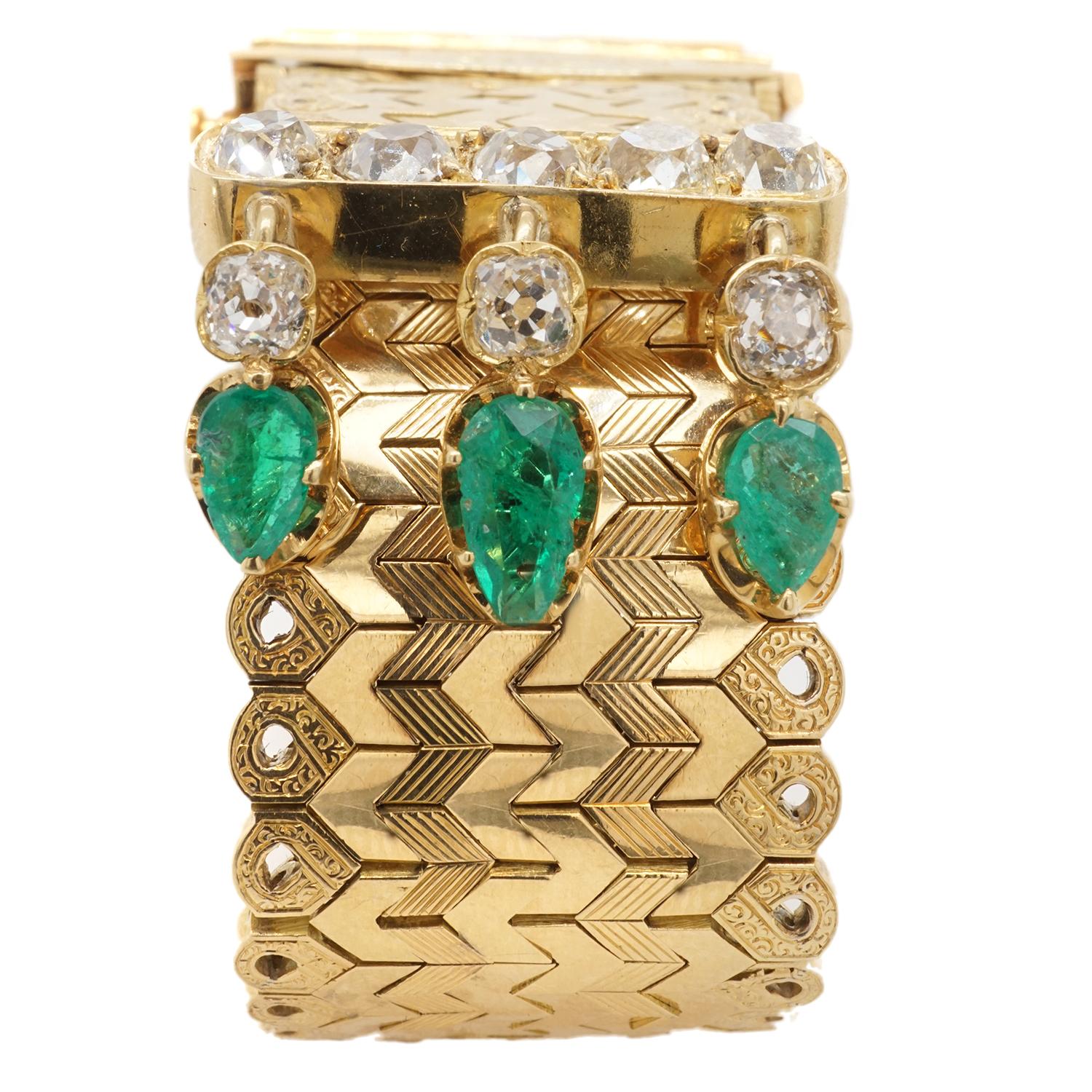 French Emerald Diamond 18 Karat Gold Bracelet