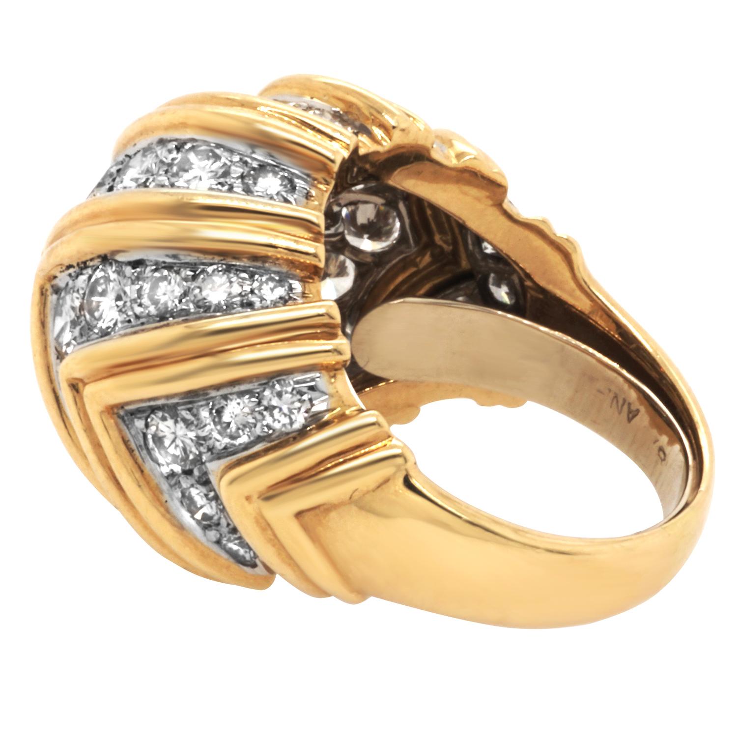 Tiffany & Co 18 Karat Diamond Gold Ring In Excellent Condition In New York, NY