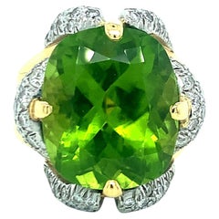 Vintage Verdura Peridot Diamond Expandable Ring