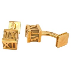 TIFFANY & Co. Gemelos Atlas Cubo Numérico Oro 18K