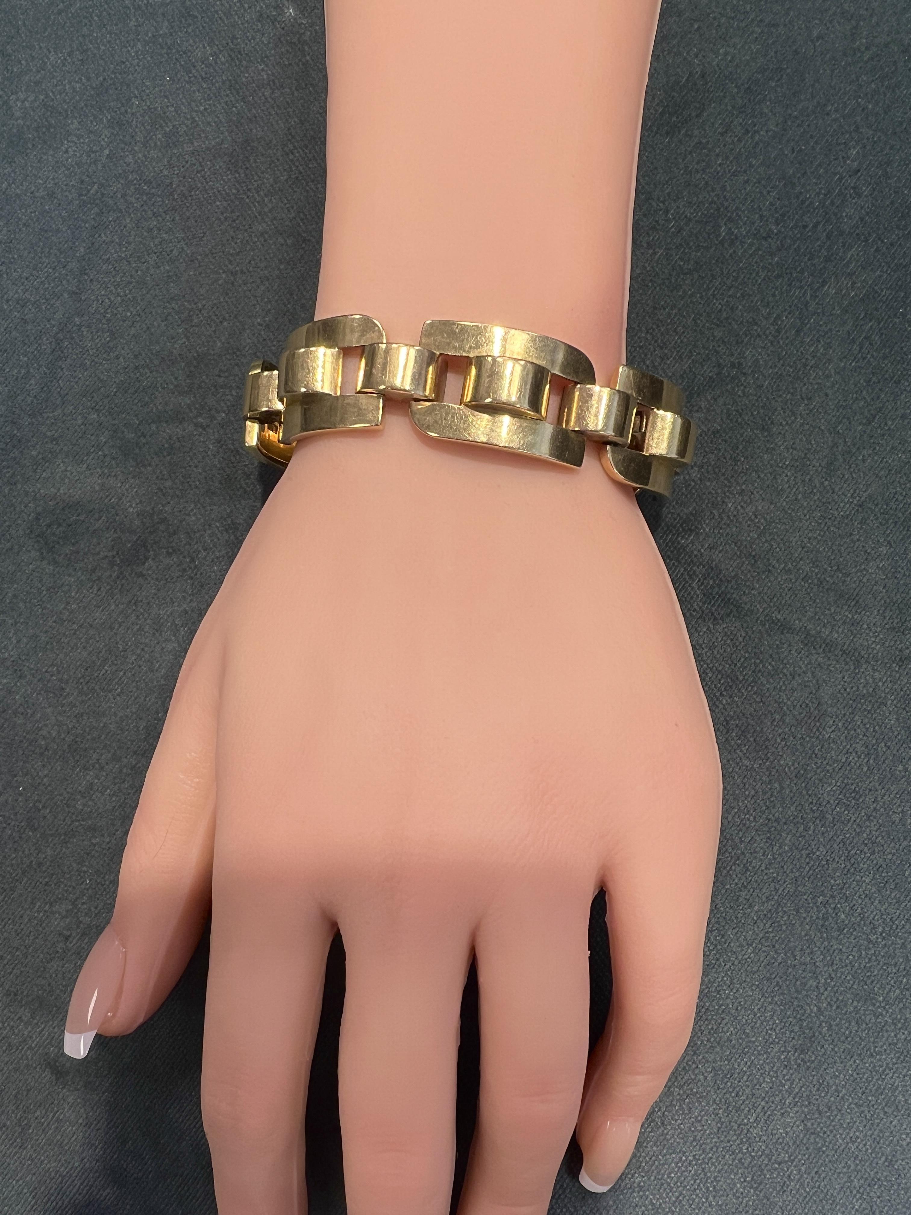 18k Gold Fancy Wide Link Armband im Angebot 1