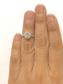 Tiffany & Co. Bague de fiançailles en platine avec un diamant rond « Legacy » de 1,15 carat en centre