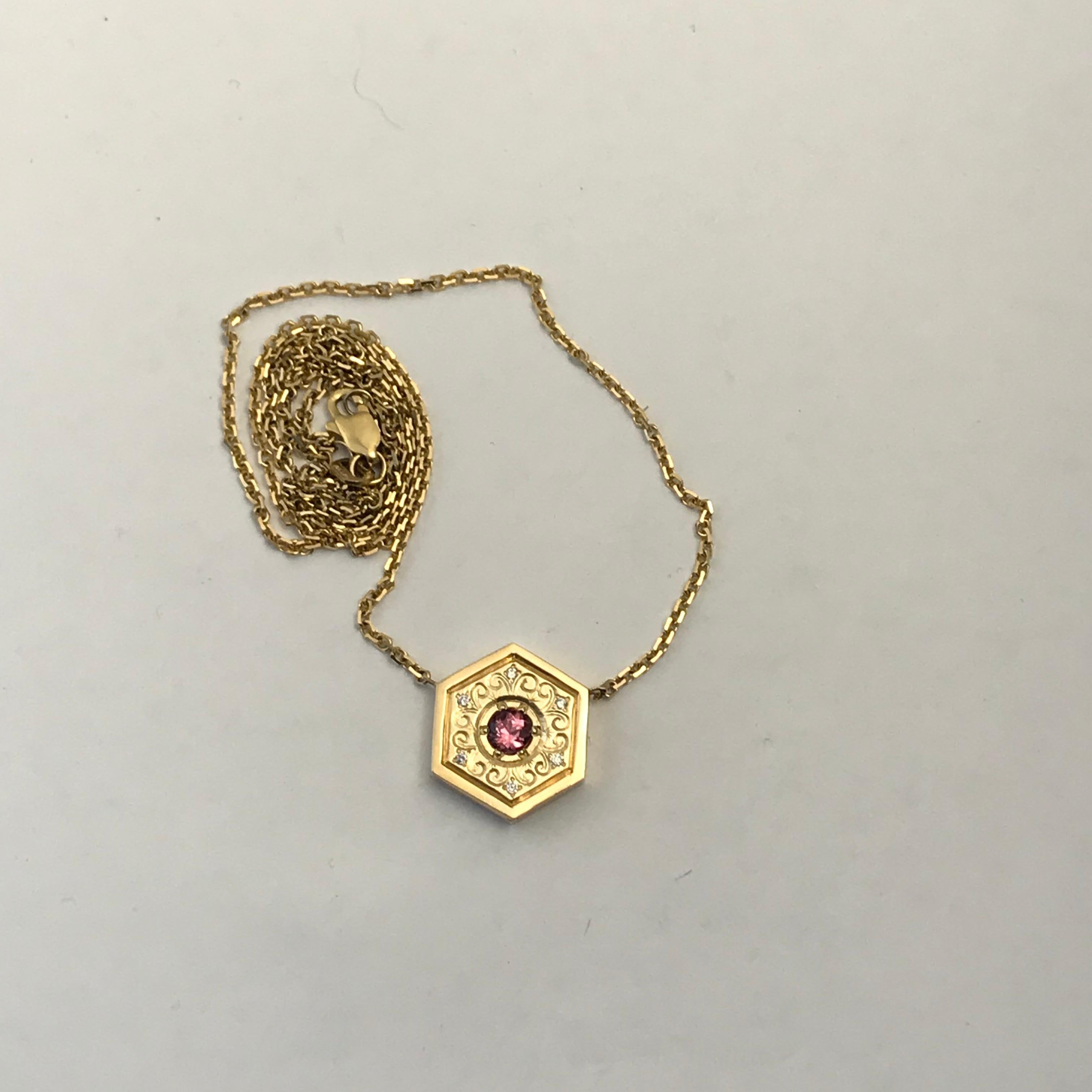 Hexagon Necklace in 14 Karat Gold and Gems-Pink Sapphire Flower For Sale 1