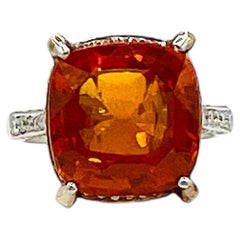 Anello Cocktail con zaffiro arancione GIA e diamante bianco in platino
